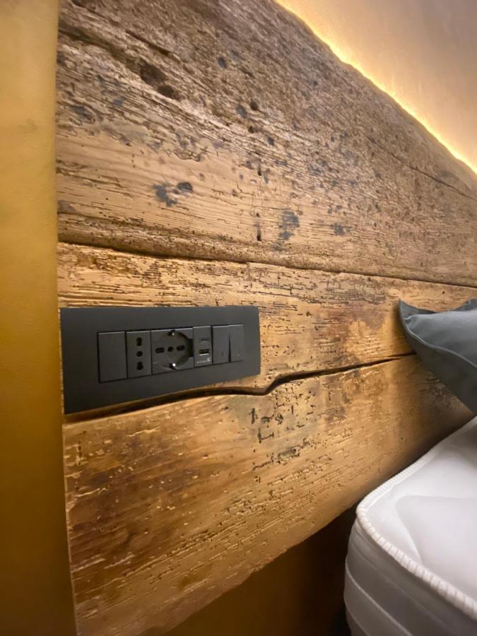 La Lupa Apartment - In The Heart Of Aosta With Car Box Eksteriør billede